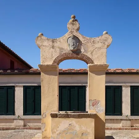 Helloelba Il Faro 2 *
